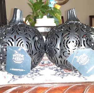 2 Hyde and EEk black pumpkins New with Tags